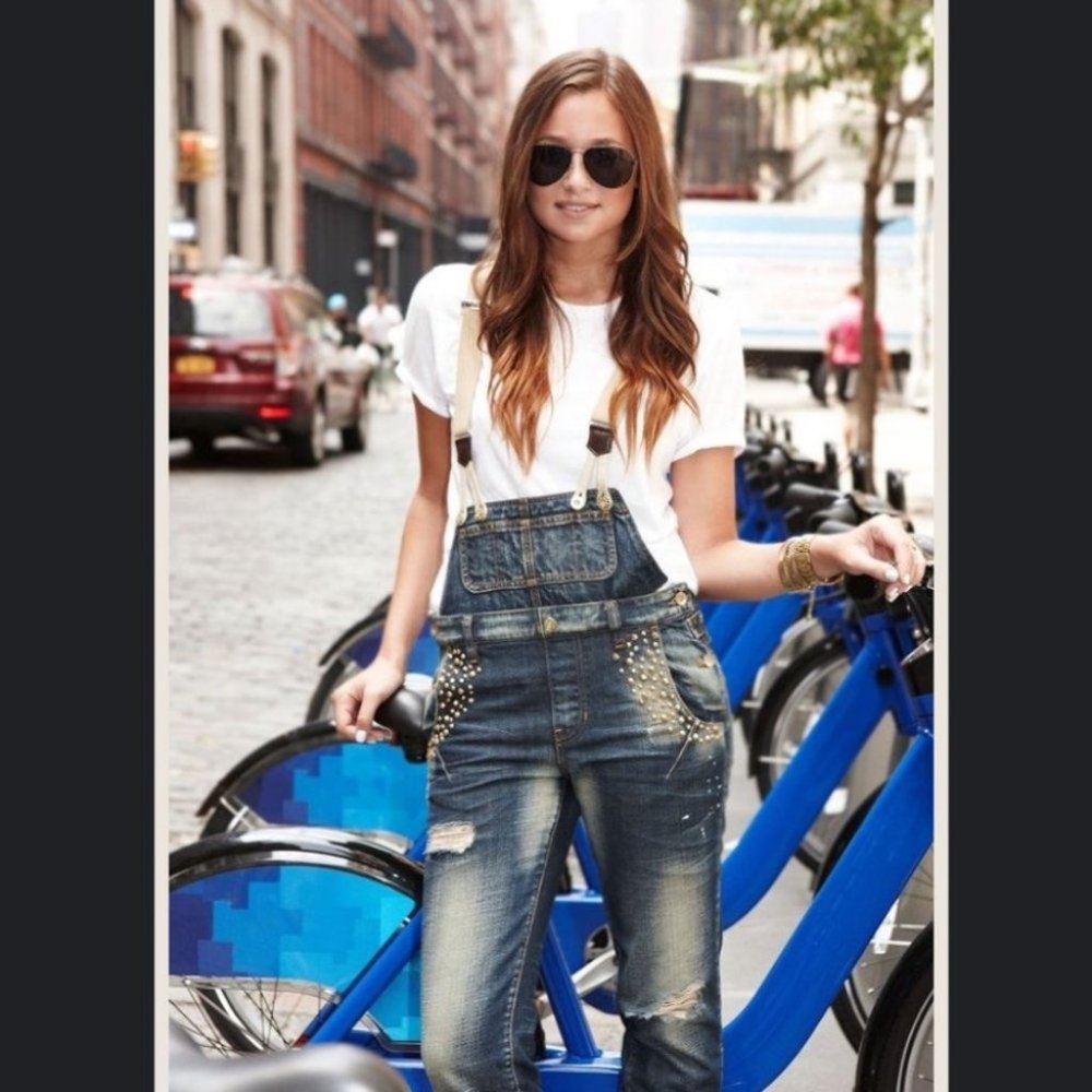 GUESS LIMITED EDITION VEROS STUDDED OVERALLS - Picture 2 of 16